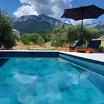 Casa O' - House With Private Pool 別荘 Potamia