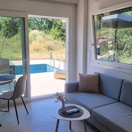 Casa O' - House With Private Pool 펜션